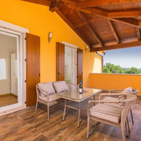 Rosalija * Kirmenjak