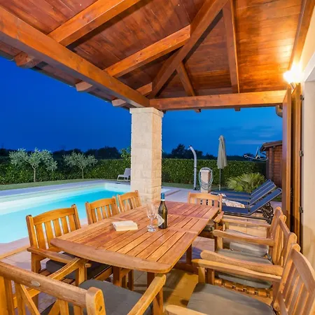 Villa Rosalija Kirmenjak