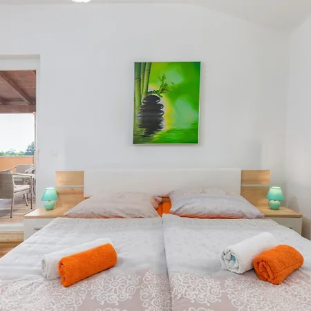 Rosalija Villa