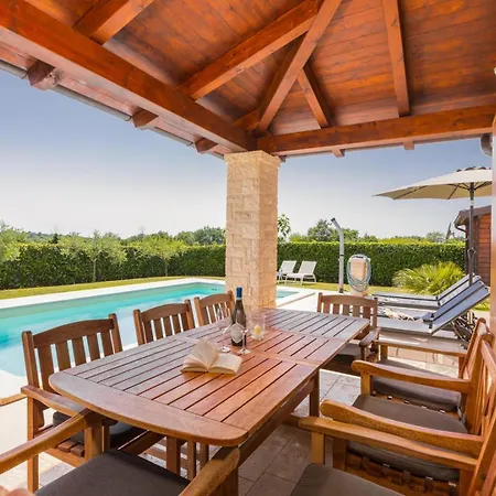 Rosalija * Kirmenjak