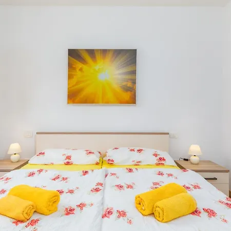 Rosalija Villa Kirmenjak