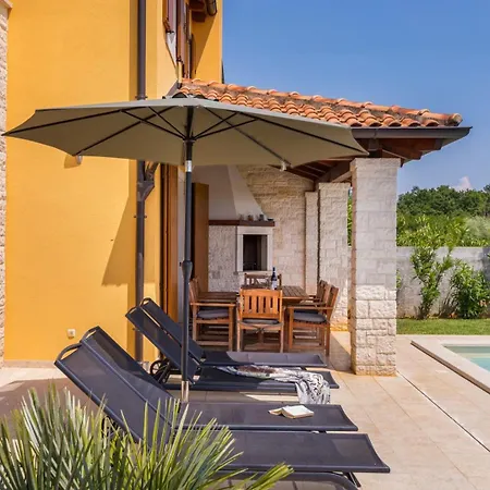 Rosalija * Kirmenjak