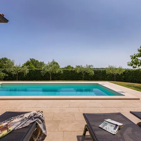 Rosalija Villa