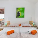 Rosalija Villa