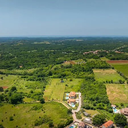 Vila Rosalija *
