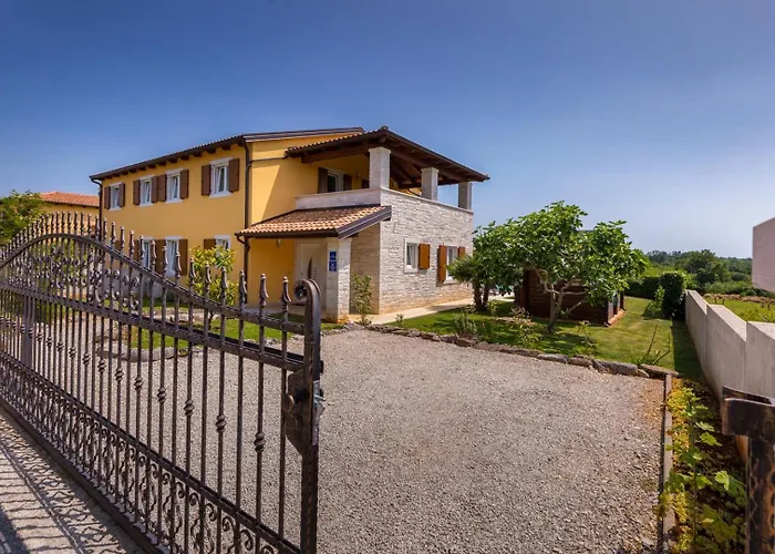 Vila Rosalija *